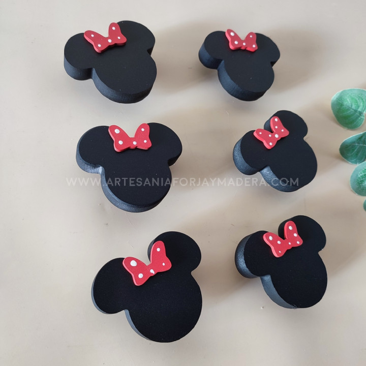 LOTE 11 Stock Pack 6 tiradores minnie...