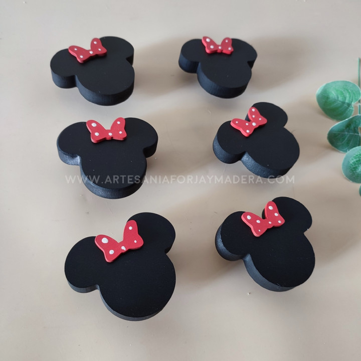 LOTE 11 Stock Pack 6 tiradores minnie...