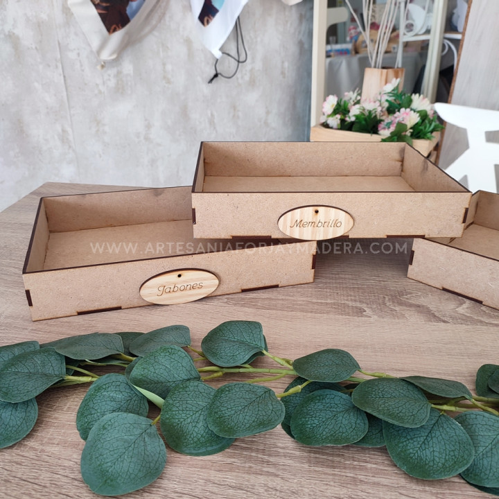 Caja para guardar regalos etiquetas...