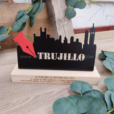 Trofeo Skyline Trujillo literario