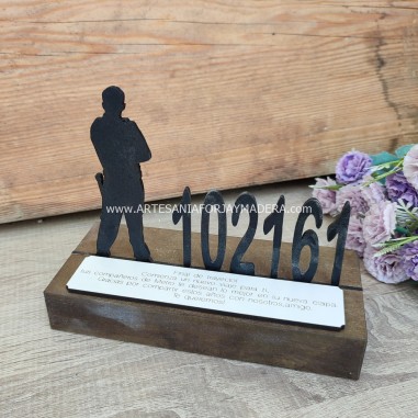 regalo jubilacion trabajador seguridad personalizado