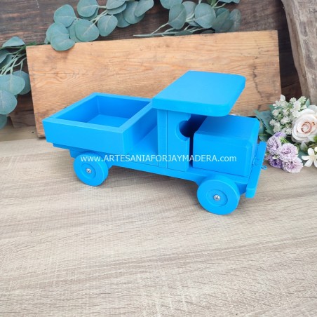 porta alianzas camion clasico a medida de Forja y Madera