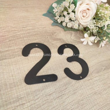 numero decorativo de hierro forjado para fachadas