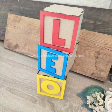 cubos decorativos infantiles con diseño de toy story