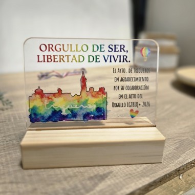 Trofeo Metacrilato LGTBI