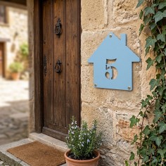 numero de puerta con forma de casa personalizado