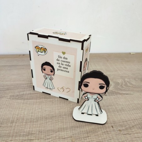 articulo artesanal de decoracion con tematica nupcial y bodas