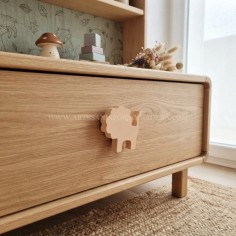tirador de mueble con diseño de cabeza de leon exclusivo de Forja y Madera