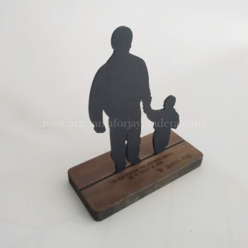Regalo para Papa con un nino