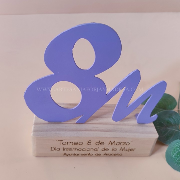 Trofeo 8 M