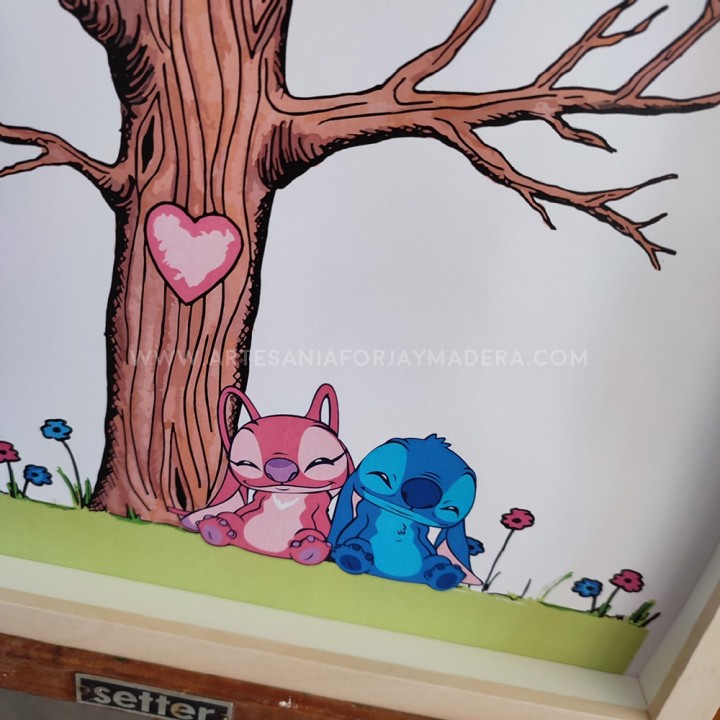 Lámina árbol de huellas Stitch y Angel